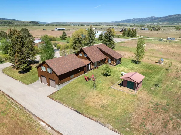 102 Valley Dr, Irwin, ID 83428
