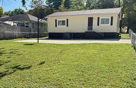 2nd image of 2731 Lay Ave