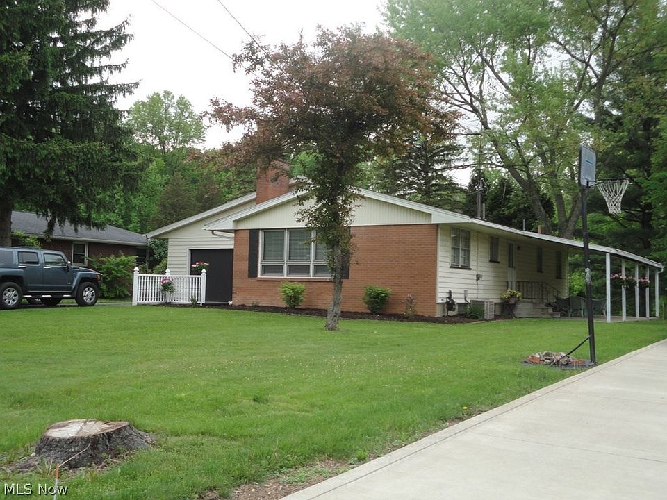 1st image of 375 Towson Dr NW