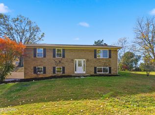 6925 Ferndale Rd, Knoxville, TN 37918