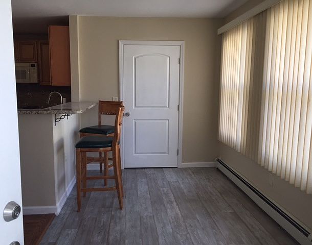 Front Entry Area
