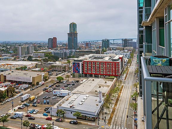 3rd image of 1080 Park Blvd Unit 1509