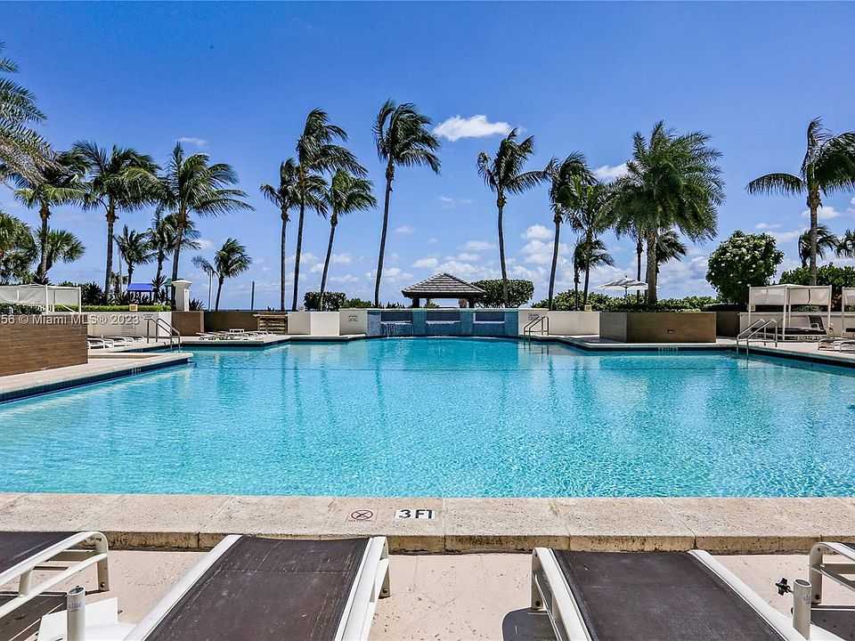 1st image of 4779 Collins Ave Ste 505