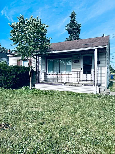 24802 Lambrecht Ave Photo 1
