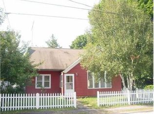 32 Goffe St, Manchester, NH 03102