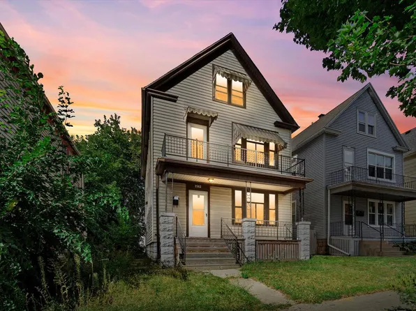2563 South 15th STREET, Milwaukee, WI 53215