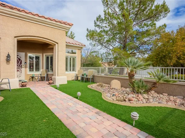 9300 Villa Ridge Dr, Las Vegas, NV 89134