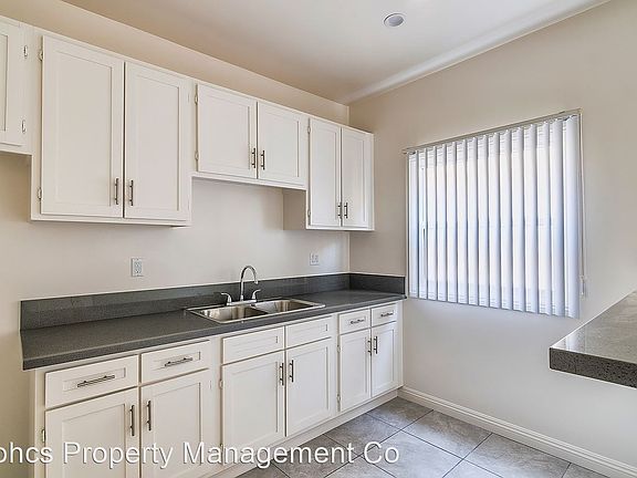 4th image of 420 N Coronado St APT 110