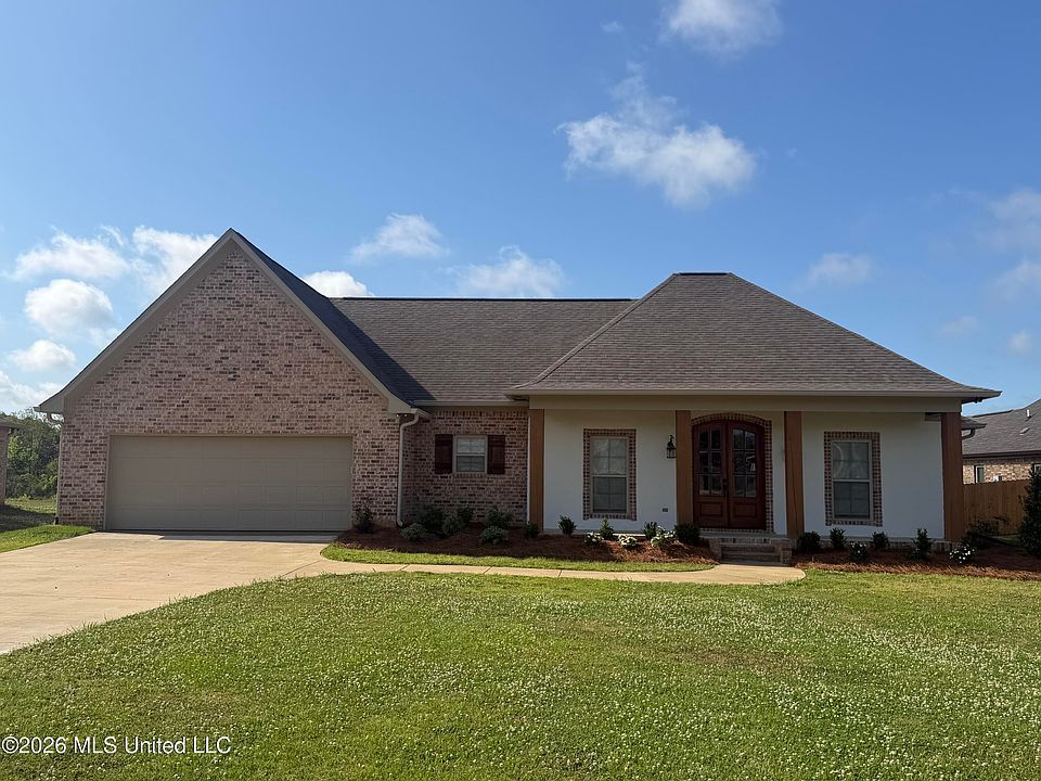 1st image of 337 Bullock Cir