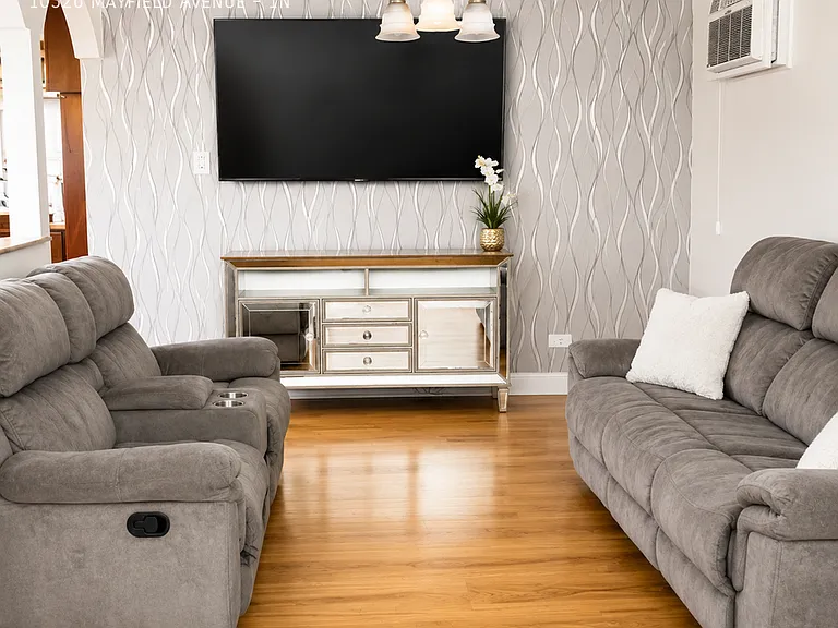 10326 Mayfield Ave #1N — Photo 7