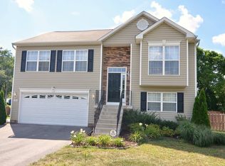 284 Thompson Ave E, Glen Burnie, MD 21060