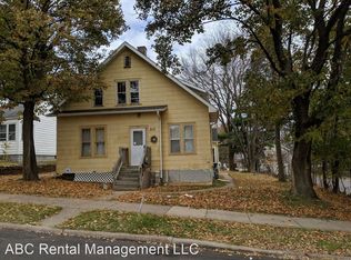 317 1/2 S 8th Ave, Wausau, WI 54401