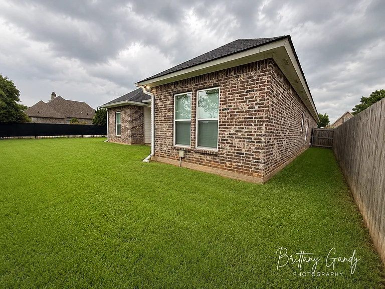 8820 Beau Chene Dr — Photo 79