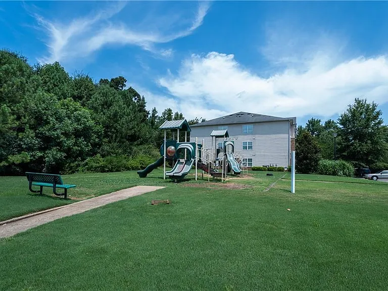 6303 Waldrop Pl — Photo 2