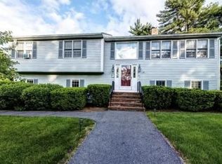 101 Nickerson Dr, Stoughton, MA 02072