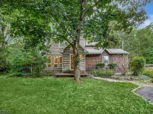 10 Crestview Dr, Hopewell Twp., NJ 08525