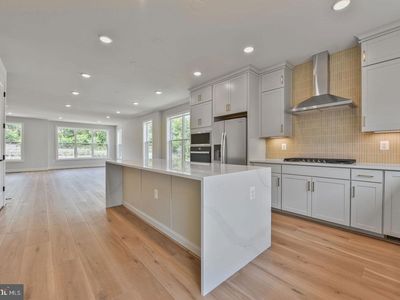 1605 Fellowship Sq, Reston, VA, 20190