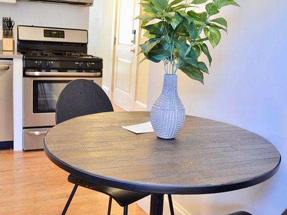 3rd image of 40 E Springfield St #3