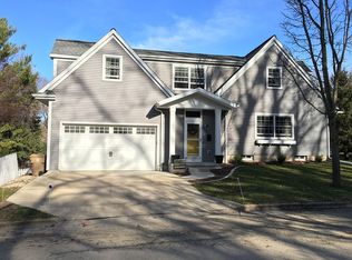 2830 Van Hise Ave, Madison, WI 53705