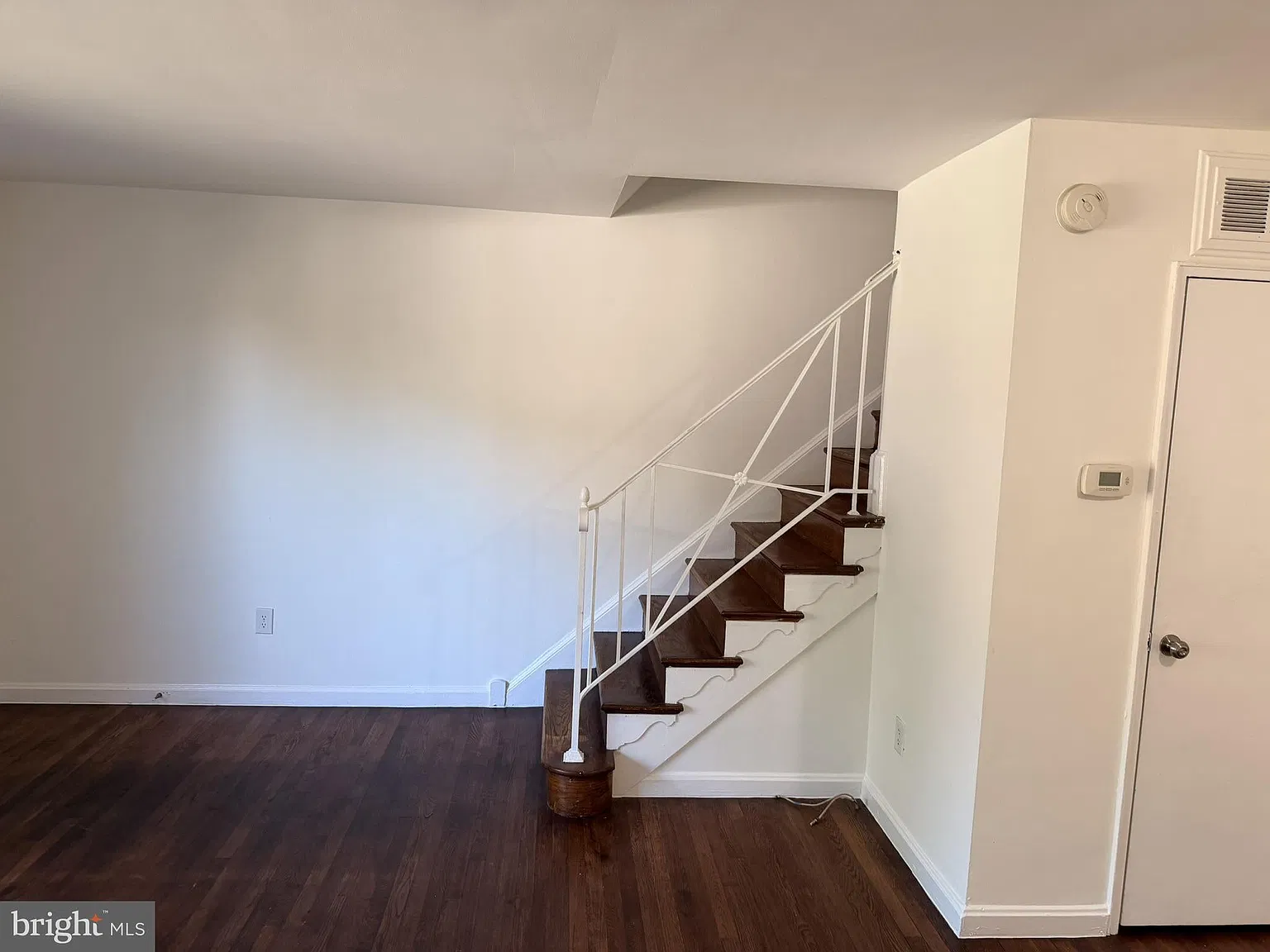 3 bed, 1116 sqft, $2,495 — Photo 4