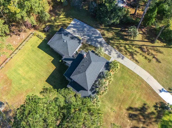 302 Huntington Rd, Summerville, SC 29483