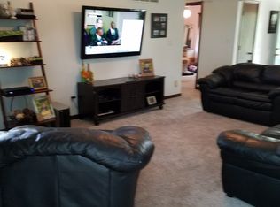 3113 SW Woods Chapel Ct, Blue Springs, MO 64015