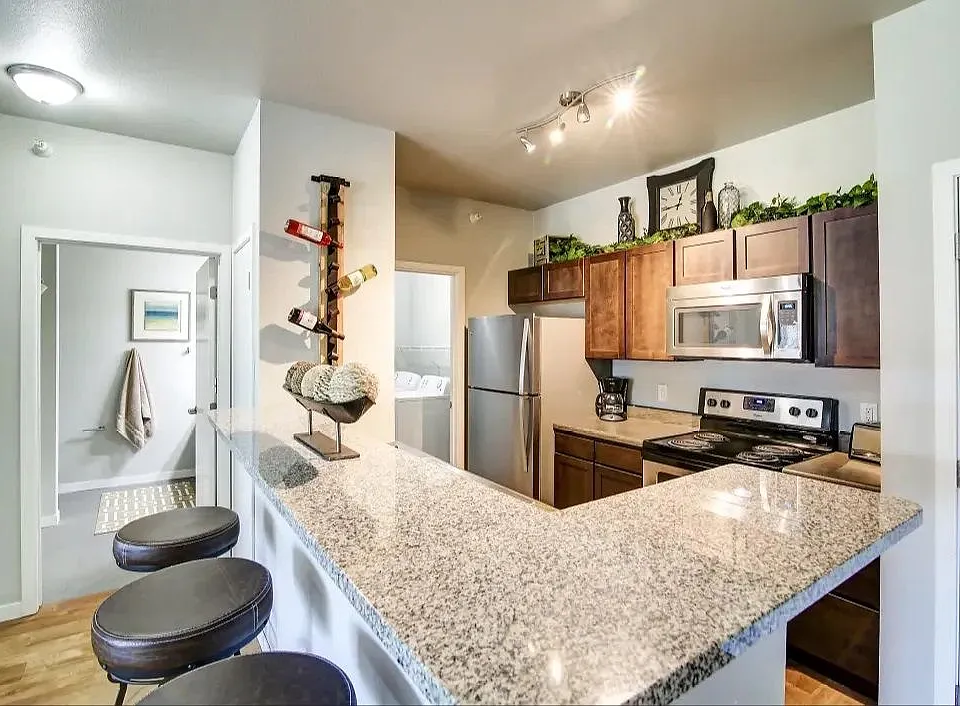 North Highlands Apartments and Villas
