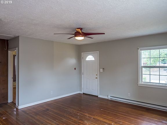 5th image of 2805 E 26th St