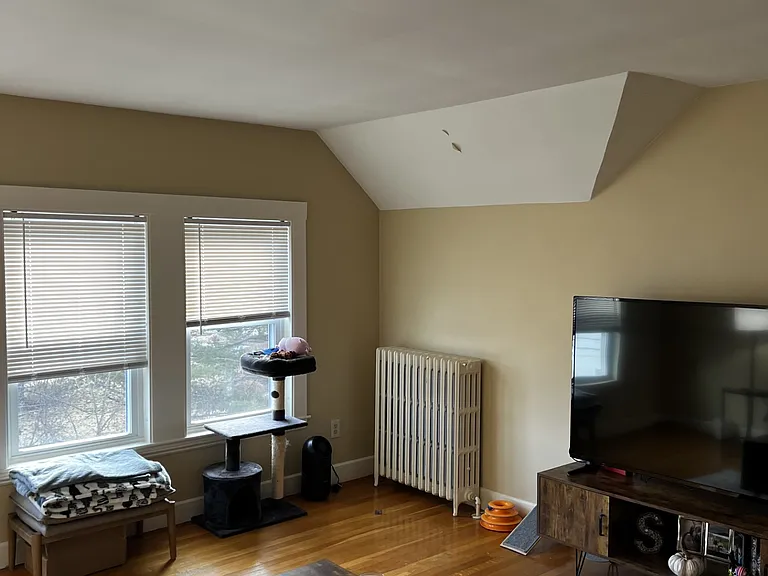 145 Sylvan St #5 — Photo 19