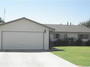 1361 Fig St, Selma, CA 93662