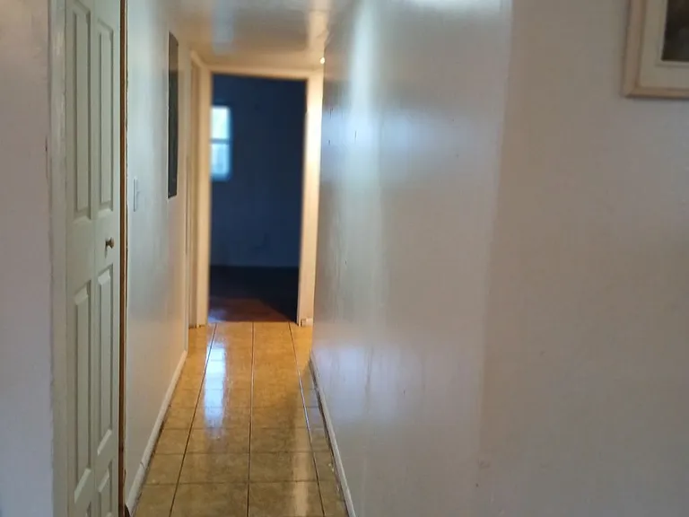 Nancie Ave — Photo 2