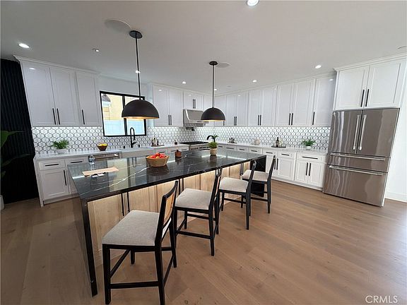 5th image of 1509 Elm Ave