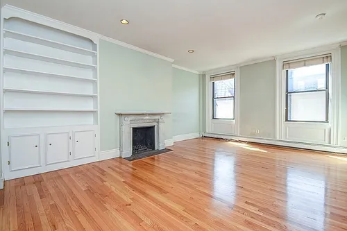 275 Beacon St #3B Photo 1