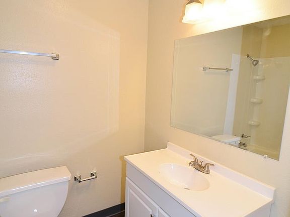 2nd image of 1462 W 26th Ave APT 19