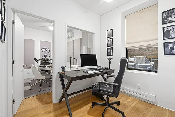 Sold by Compass | media 16