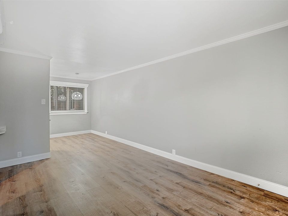 1st image of 3310 Douglas Ave APT C
