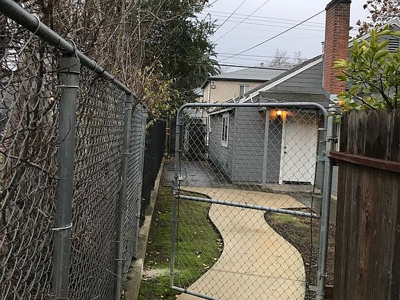 3rd image of 3644 1st Ave #9467661