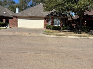 5922 2nd St, Lubbock, TX 79416