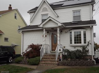 449 Windsor Rd, Wood Ridge, NJ 07075