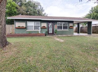 5508 8th St, Zephyrhills, FL 33542