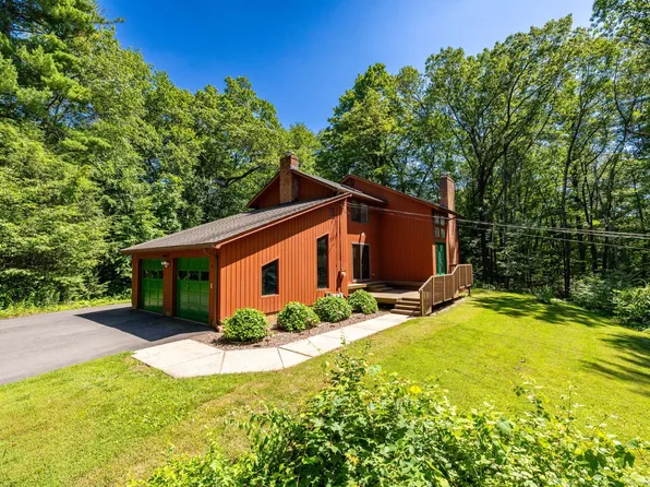 4 Coppergate Road, East Granby, CT 06026