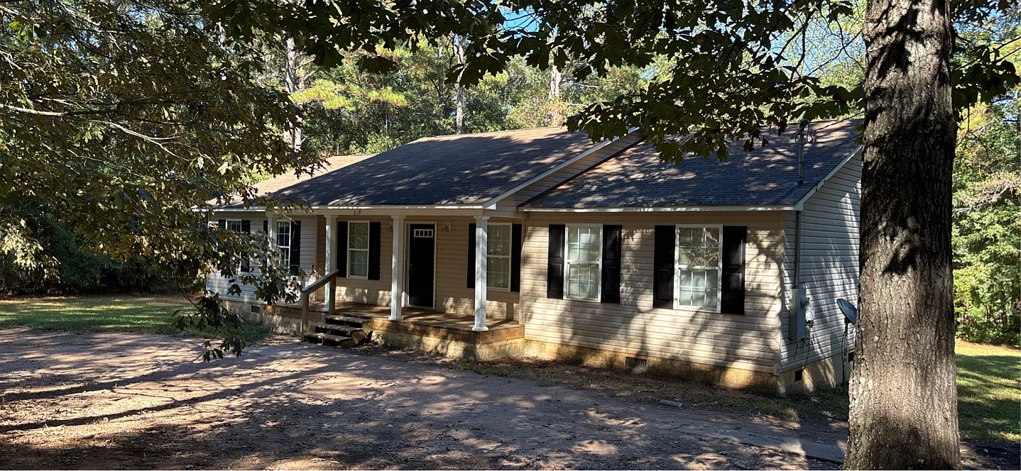 619 Tom McKinley Rd - 619 Tom McKinley — Photo 1