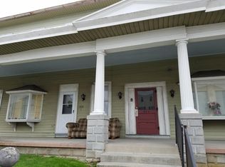 916 Main St APT 5, Akron, PA 17501