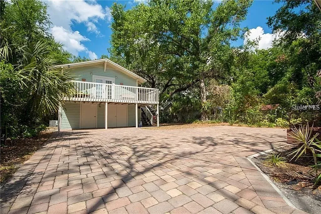 1 bed, 750 sqft, $2,500 — Photo 1