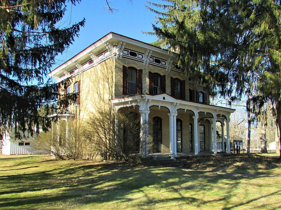 524 Marshall St, Allegan, MI 49010 Zillow