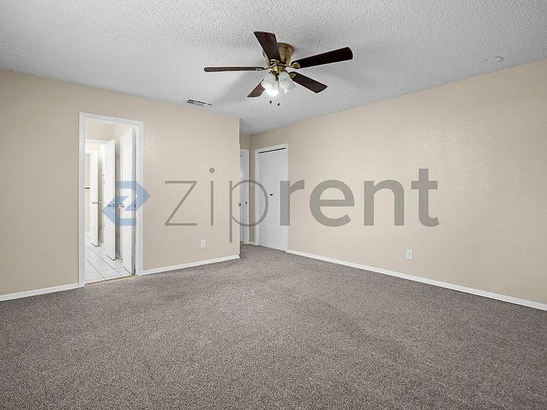 3224 Dreeben Dr #101 — Photo 16