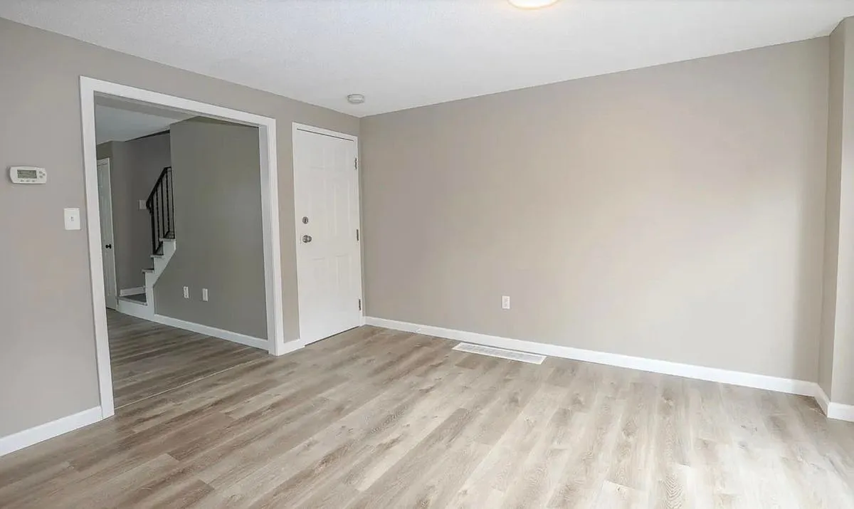 2 bed, 2.0 bath, 1268 sqft, $2,700 — Photo 3