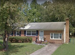 2515 Pinehurst Dr, Petersburg, VA 23805