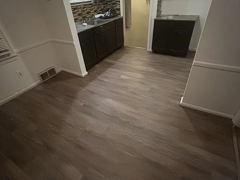 16762 Evergreen Rd — Photo 2