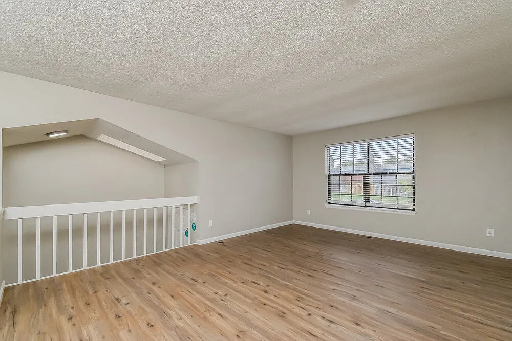 4 bed, 2.0 bath, 2186 sqft, $2,765 — Photo 4